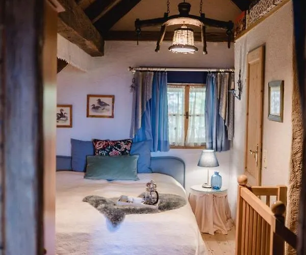 Almchalet Bei Poertschach בקתה *