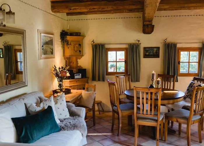 Almchalet Bei Poertschach בקתה Obergoriach